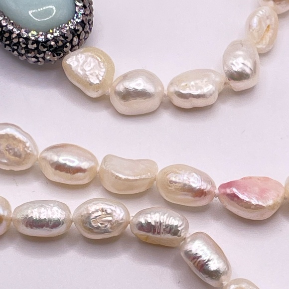 Iris & Lily London New Freshwater Pearl Gemstone Rhinestone Long Necklace - Picture 8 of 16